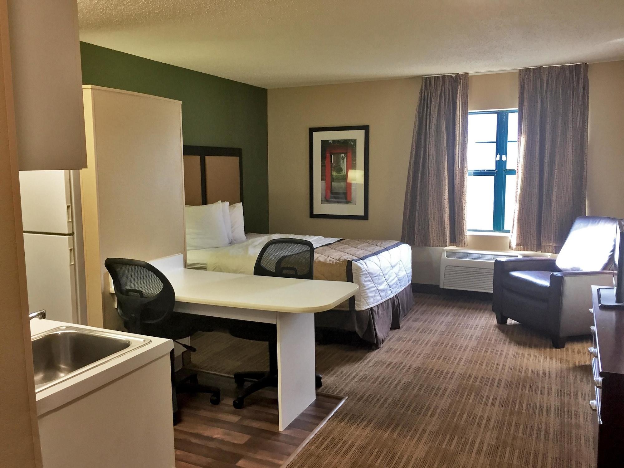 Suburban Studios Auburn Hills - Detroit מראה חיצוני תמונה