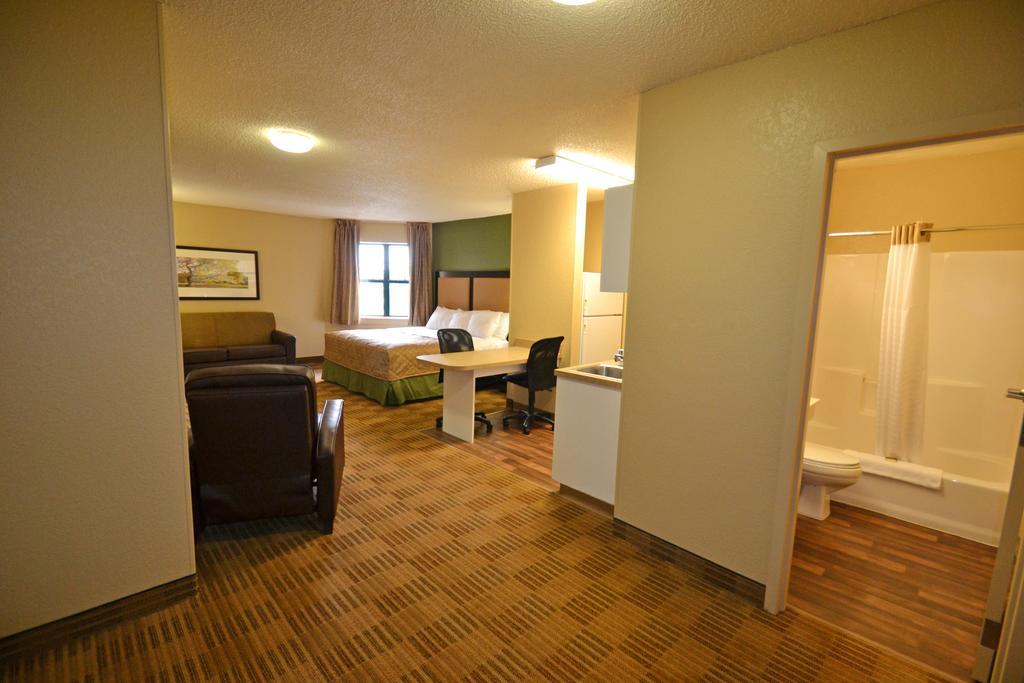 Suburban Studios Auburn Hills - Detroit מראה חיצוני תמונה